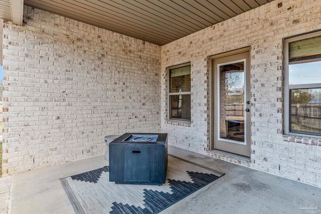 1222 Fenwick Ct, Cantonment, FL 32533