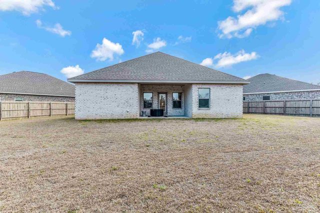 1222 Fenwick Ct, Cantonment, FL 32533