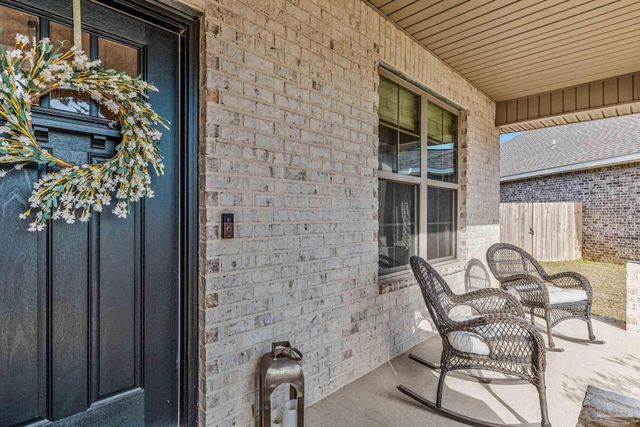 1222 Fenwick Ct, Cantonment, FL 32533