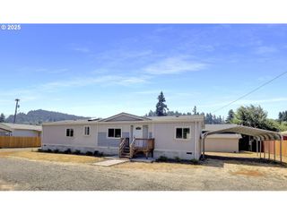 38500 MCKENZIE Hwy, Springfield, OR 97478