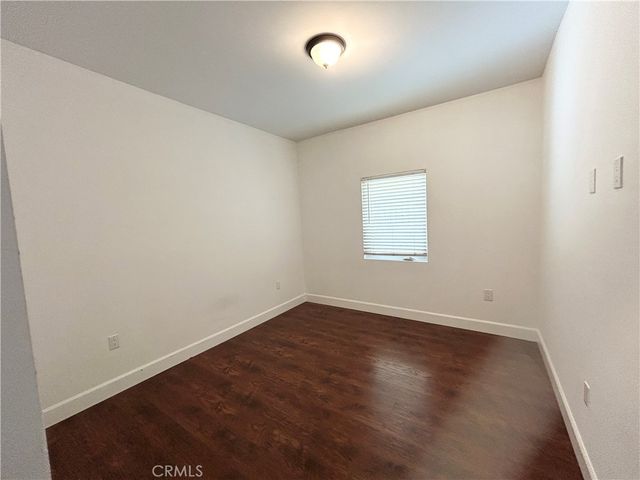 1861 S Longwood Avenue, Los Angeles, CA 90019