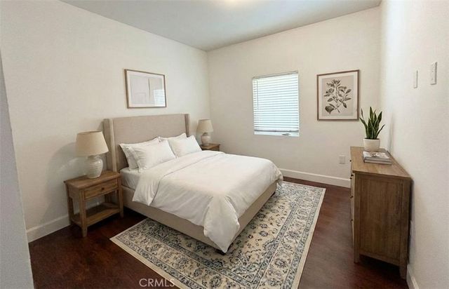 1861 S Longwood Avenue, Los Angeles, CA 90019