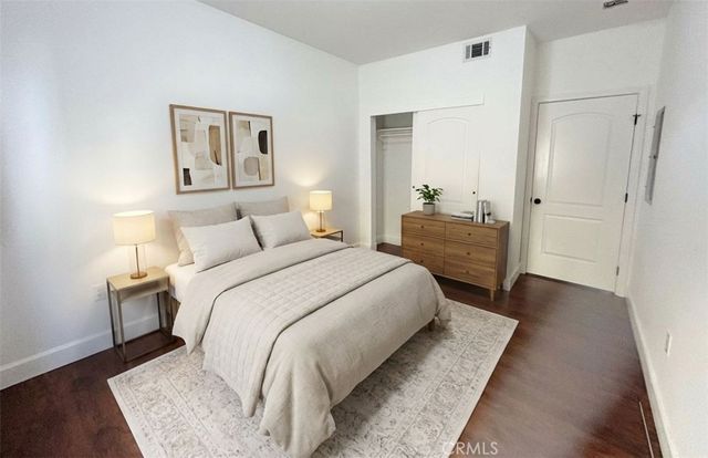 1861 S Longwood Avenue, Los Angeles, CA 90019