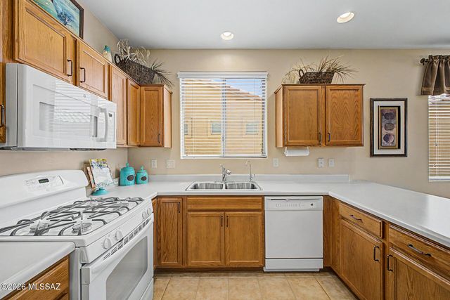 10153 S Wagonette Avenue, Vail, AZ 85641