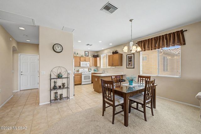 10153 S Wagonette Avenue, Vail, AZ 85641