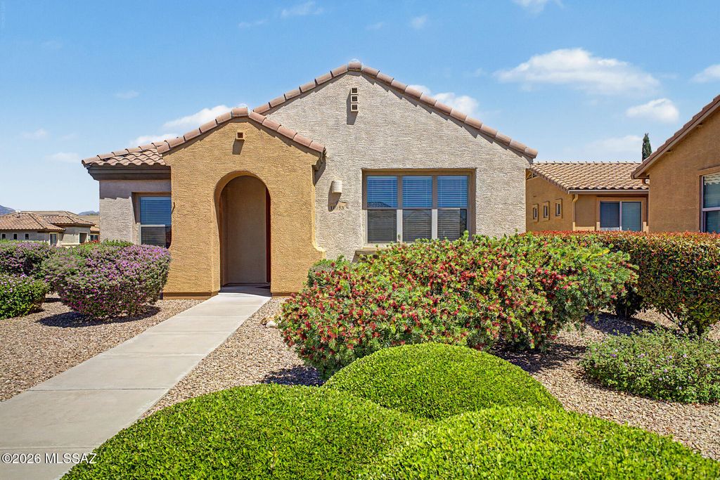 10153 S Wagonette Avenue, Vail, AZ 85641