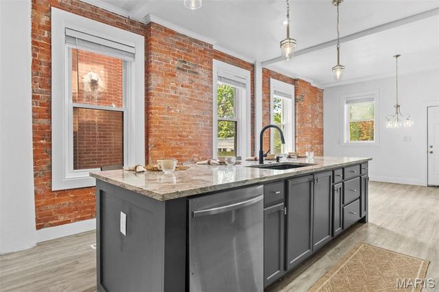 4030 Saint Louis Avenue, St Louis, MO 63107