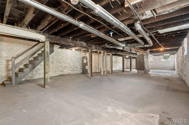 4030 Saint Louis Avenue, St Louis, MO 63107
