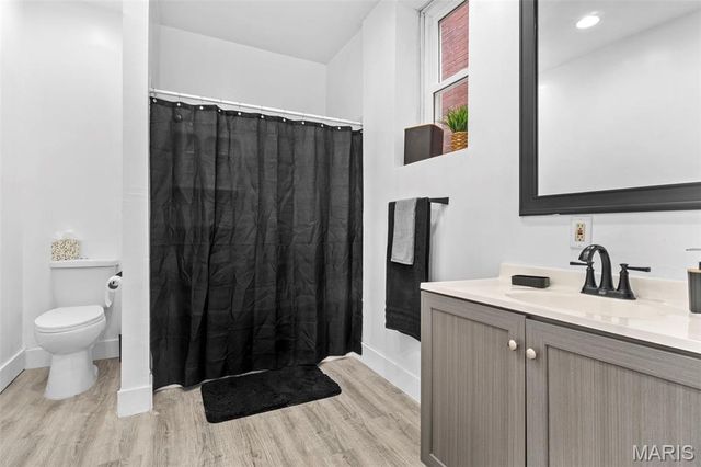 4030 Saint Louis Avenue, St Louis, MO 63107