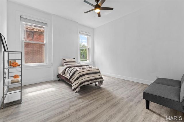 4030 Saint Louis Avenue, St Louis, MO 63107