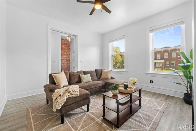 4030 Saint Louis Avenue, St Louis, MO 63107