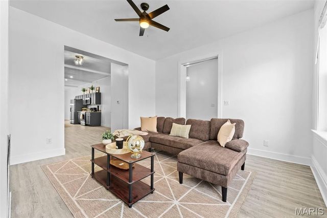 4030 Saint Louis Avenue, St Louis, MO 63107