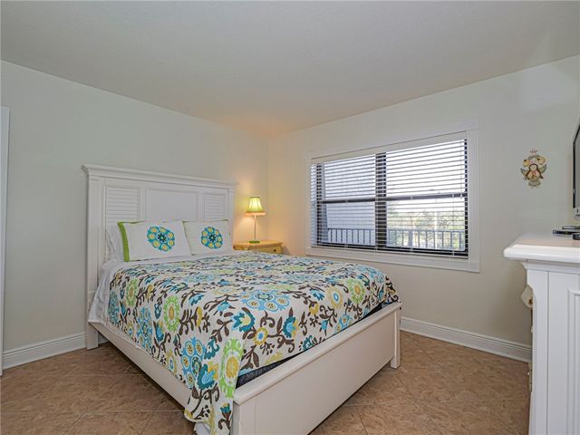 4200 N Highway A1A None 215, North Hutchinson Island, FL 34949