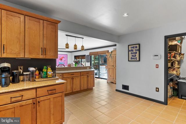 2 BRENTWOOD RD, Camp Hill, PA 17011