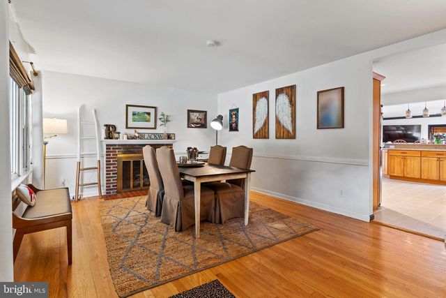 2 BRENTWOOD RD, Camp Hill, PA 17011