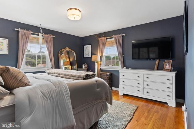 2 BRENTWOOD RD, Camp Hill, PA 17011