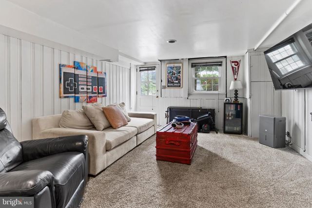 2 BRENTWOOD RD, Camp Hill, PA 17011