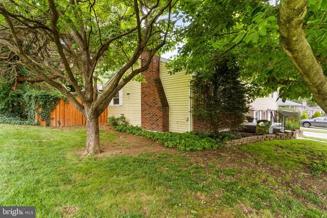 2 BRENTWOOD RD, Camp Hill, PA 17011