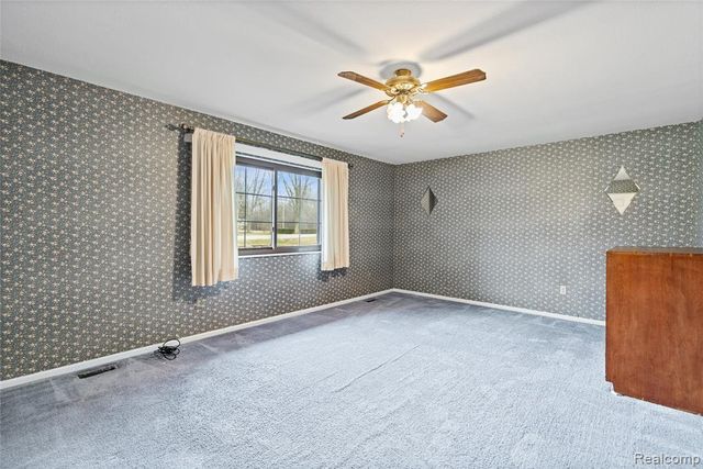 9080 E Lippincott Boulevard, Davison, MI 48423