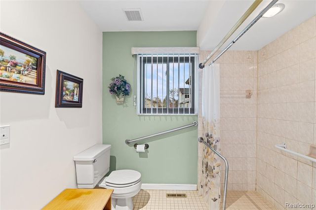 9080 E Lippincott Boulevard, Davison, MI 48423