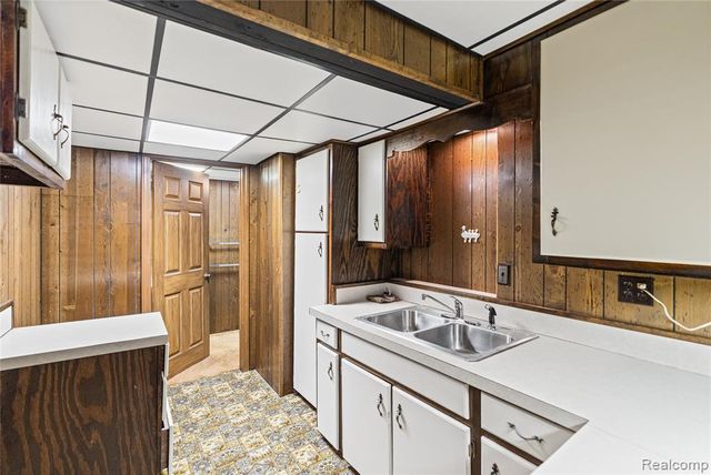 9080 E Lippincott Boulevard, Davison, MI 48423