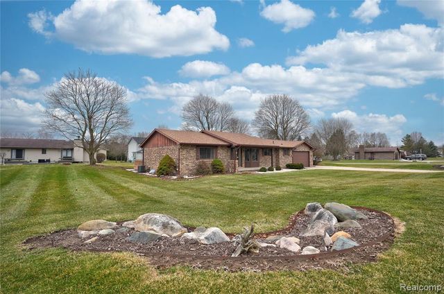 9080 E Lippincott Boulevard, Davison, MI 48423