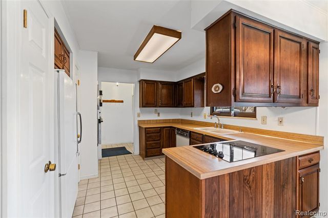 9080 E Lippincott Boulevard, Davison, MI 48423