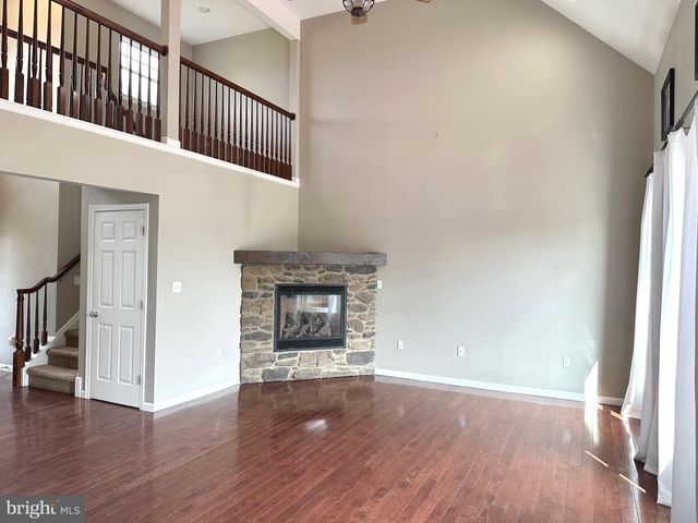 455 EUGENE DR, Chambersburg, PA 17202