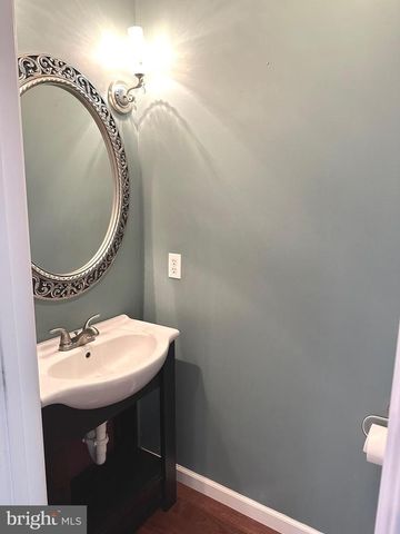 455 EUGENE DR, Chambersburg, PA 17202