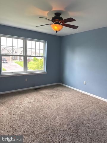 455 EUGENE DR, Chambersburg, PA 17202