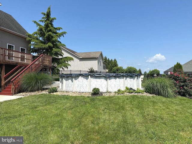 455 EUGENE DR, Chambersburg, PA 17202