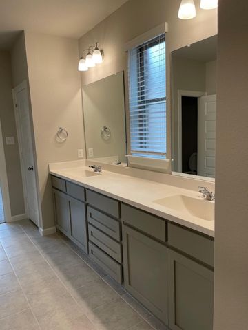 5529 Blue Point Lane, Garland, TX 75043