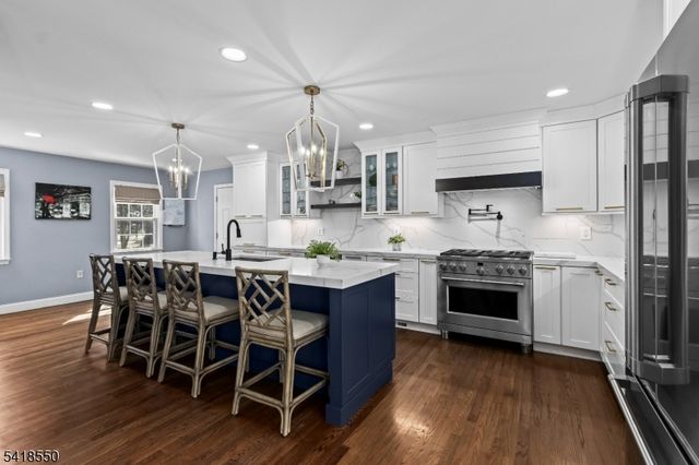 31 Mockingbird, Allamuchy Twp., NJ 07840