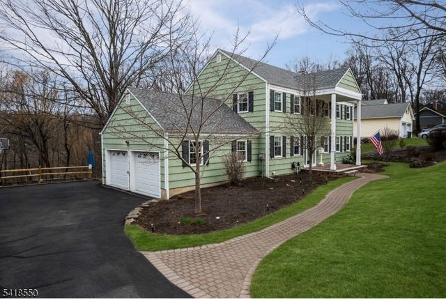31 Mockingbird, Allamuchy Twp., NJ 07840