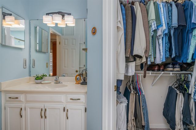 1813 Chenoweth Lane, Montgomery, AL 36106