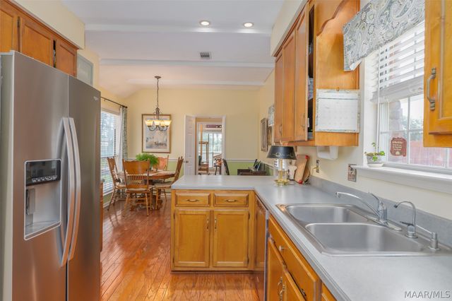 1813 Chenoweth Lane, Montgomery, AL 36106