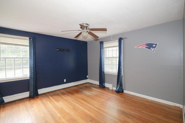 14 Pinewood Drive, Amherst, NH 03031