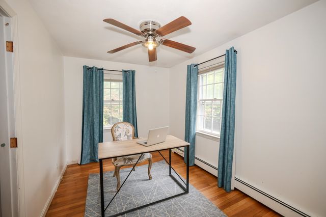 14 Pinewood Drive, Amherst, NH 03031
