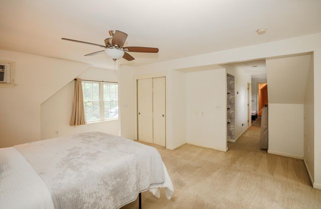 14 Pinewood Drive, Amherst, NH 03031