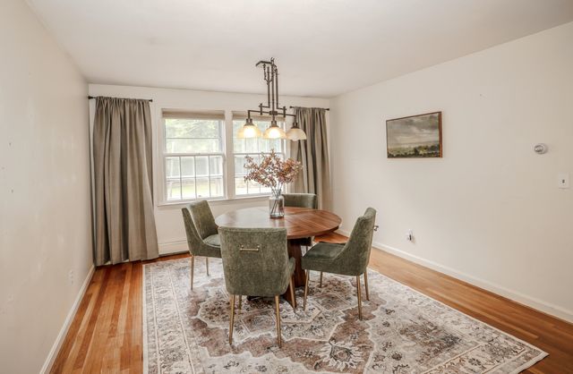 14 Pinewood Drive, Amherst, NH 03031