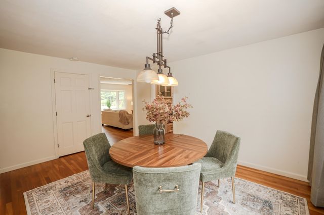 14 Pinewood Drive, Amherst, NH 03031