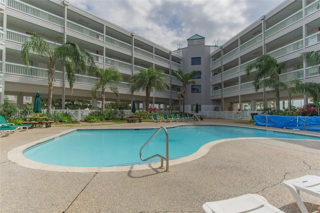 6102 Seawall Boulevard 157, Galveston, TX 77551