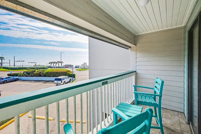 6102 Seawall Boulevard 157, Galveston, TX 77551