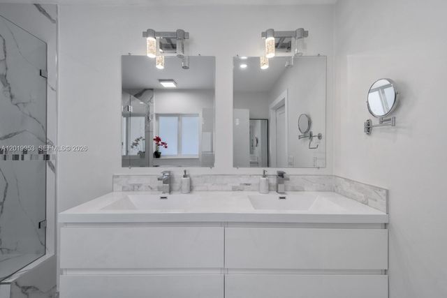 600 NE 4th Street, Pompano Beach, FL 33060