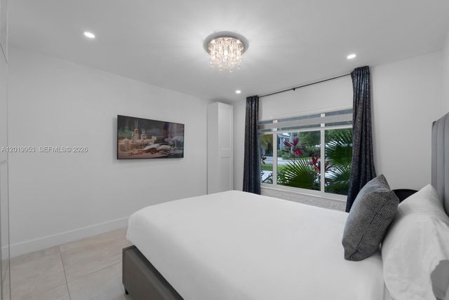 600 NE 4th Street, Pompano Beach, FL 33060