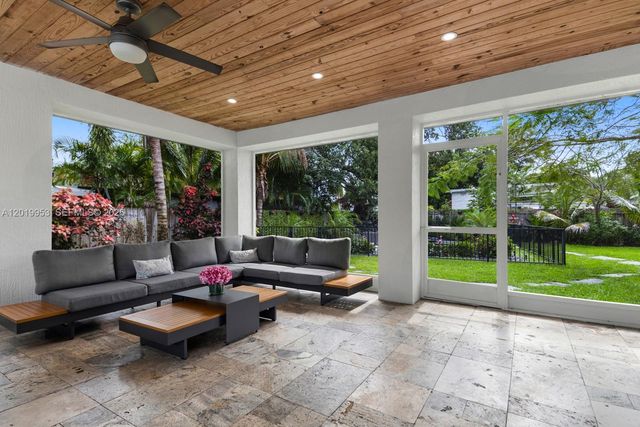 600 NE 4th Street, Pompano Beach, FL 33060