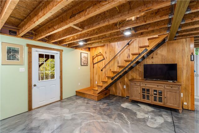 7427 Moss Road, Howard, NY 14843