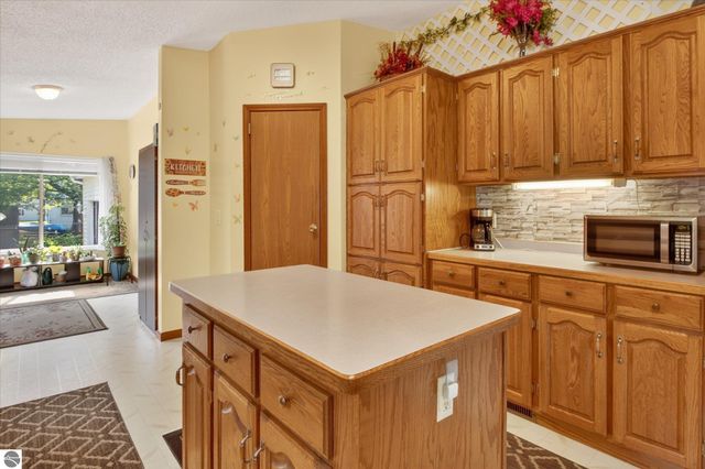 405 S State Street, Alma, MI 48801