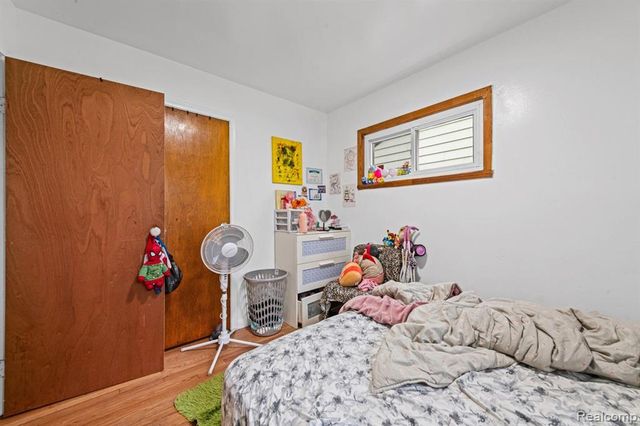 1229 S Deacon Street, Detroit, MI 48217