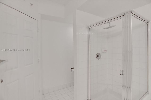 17100 N Bay Rd 1501, Sunny Isles Beach, FL 33160